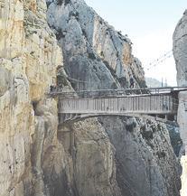 Caminito del Rey rakennettiin 1900-luvun ensimmäisinä vuosina kahden voimalaitoksen väliseksi reitiksi.