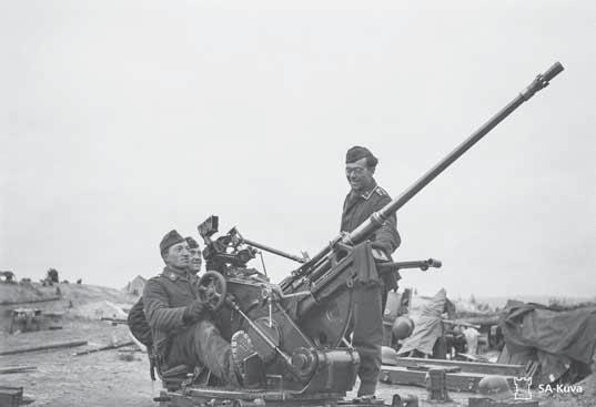 Saksalaisten 20 mm:n IT-tykki. Kuva: SA-kuva. Luftwaffen ilmatorjuntayksikkö Stab Flak- Abteilung 42