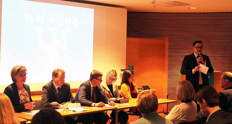 poliitikkoja Syksyllä järjestetään seminaari, joka keskittyy Yksi elämä -terveystalkoiden Sote-vaikuttamiseen.