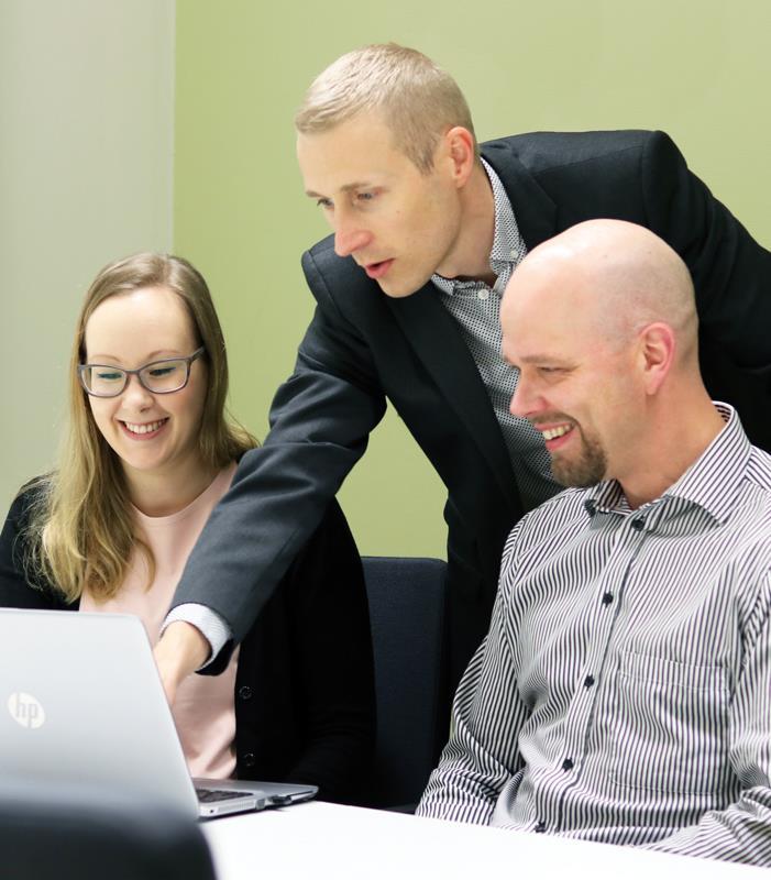 Visio Admicomin visiona on toimia edelläkävijänä pienten ja keskisuurten yritysten toiminnanohjauksen kehittämisessä valituilla toimialoilla.