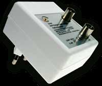 AGC 81943 15 db 5 VDC Esivahvistin UHF-antenniin 83520TL Säädettävä aluevahvistin