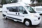 Isofix lastenistuinvalmius Hyttysovi liukuovessa. Adria Matrix Supreme 70 SC 91.00 Autom.