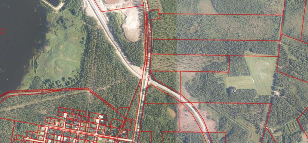 FCG SUUNNITTELU JA TEKNIIKKA OY Kaavaselostus, 9 (76) Eteläosa Kaava-alue rajautuu etelässä Kallaanvaaran asuntoalueeseen (noin 160 m mpy),