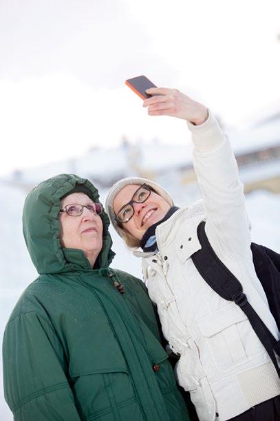 YSTÄVÄNPÄIVÄ 14.2.2018 Ystävänpäivänä olemme yhdessä yksinäisyyttä vastaan Ystävänpäivän Nähdään-kampanjalla keskustelemme yksinäisyyden kokemuksista ja vaikutuksista ympäri Suomen.