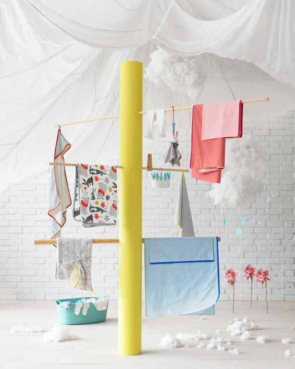 IKEA PRESS KIT / FEBRUARY 2018 / 18 PH148151 KLÄMMIG-MALLISTO Perheen pienimmille olemme luoneet KLÄMMIG-malliston, jonka tuotteilla uudet vanhemmat voivat tarjota rakkaalle pallerolle paljon