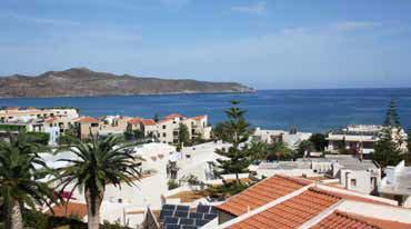 KREETA JA HANIAN LÄHIKYLÄT Kreeta on Kreikan suurin ja eteläisin saari, portti Euroopasta Afrikkaan. Paikallisen sanonnan mukaan kreetalaiset ovet ovatkin auki sekä lännelle että idälle.