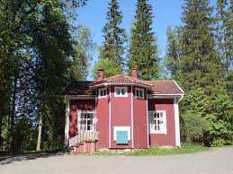 Maksetaan retken alussa Tuijalle käteisellä, mielellään tasaraha! Lähtö: klo 9:00 klo 9:45 klo 10.20 klo 13:00 klo 14:45 klo 17:00 Paluu: klo 20:00 klo 20:30 Porin linja-autoasema Kulhansuon itäpuoli.