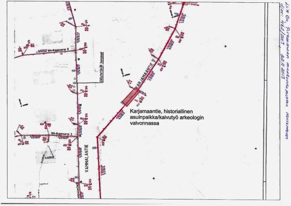 6 Pirkanmaan maakuntamuseon lausunnon (22.11.2013 DIAR: 462/2013) mukana ollut liitekartta, jossa osoitetaan arkeologin valvonnassa kaivettava ala (punainen rasteri).
