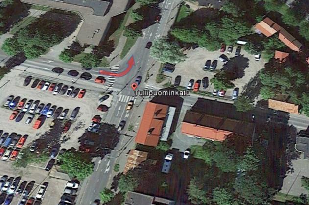 (Pori), molempiin suuntiin kääntyessään joutuu ottamaan tilaa