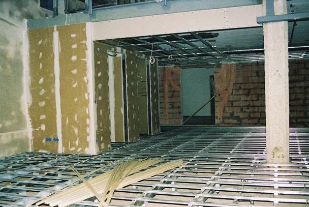 ArchiCAD GDL -objekteilla pystyy suunnittelija nopeasti tekemään tilaan Debel kerroslattiajärjestelmän rakenteen.