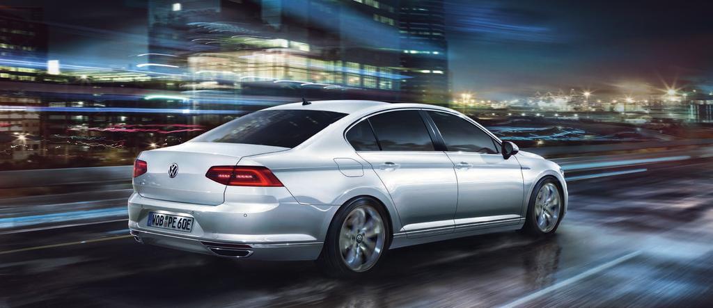Päämäärän tavoittaa parhaiten suoraan. Passat GTE ja Passat GTE Variant edustavat taloudellisten autojen lippulaivoja.