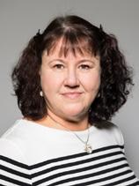 00 PARTIOLAISTEN SOIHTUKULKUE Läht Paakkilan dstä sankarihaudoill Puh surakuntapastori Maija Vahtala Sankarihaudoill sytyttään juhlavuodn kunniaksi hankitut lyhdyt. Klo 18.