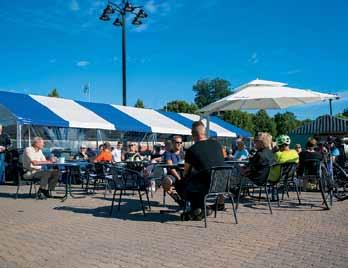 010 763 5810 Pursiravintola Loisto Tervasaari, Pieni Vuohisaari p. 044 240 3731 Itäväylän Bensis Helsingintie 1, p. 05 354 1004 Ravintola Pinteli Tarkka-ampujankatu 1, p.