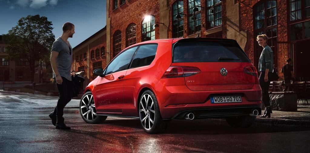 Ulkopuoli 01 Golf GTI:n takaosa on nyt entistä dynaamisempi.