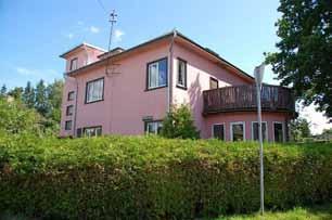 Hermanni 18, Tartu Eraomand ja KOV 79501:027:0012 Projekt 1939, ehitatud 1939 1940 Arh Nikolai Kusmin Projekt Tartu LV LPMKO arhiivis Hoones on elanud Karl Ristikivi.