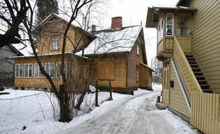 / TARTU KUNI 1940. A / 33 Elamu Päeva 21, Tartu Eraomand 79507:046:0005 Projekt 1891, valminud enne 1893 Eh-meister Carl Bescht Andrus Ehari. Päeva tänava ansambel Tartus Karlova linnaosas.