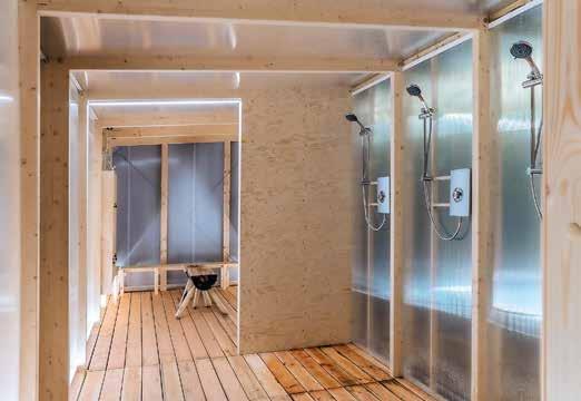 Sauna oli Southbank Centren ja Aalto-yliopiston yhteistyöprojekti ja sen olivat suunnitelleet ja toteuttaneet Aalto-yliopiston tila- ja kalustesuunnittelun maisteriopiskelijat Pedro Pablo Garcia