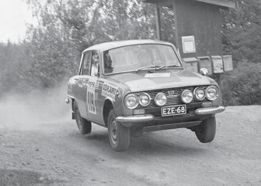 Allekirjoittanut muistaa Lokari-rallista vuodelta 1976 erikoiskokeen, jolla oli porilaisen Isuzu kaukana hangessa. Silloin en vielä tuntenut Seppoa.