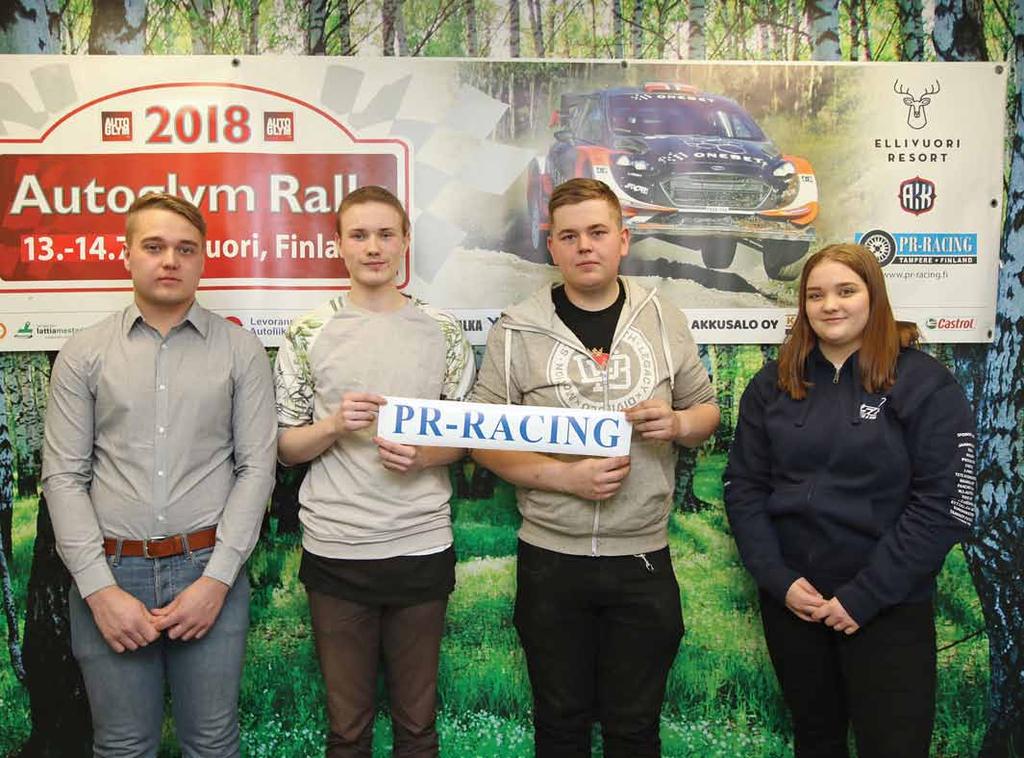 Koulutusohjelma perustettu seuran nuorille kuljettajille Kuvassa oikealta: Maija Ritonen, Juuso Karukka, Niko Kalliomäki ja Juho Paussu. PR-Racingin perustajajäseniin kuuluva Timo Niemi kertoi 10.