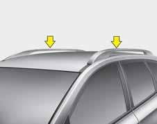 Autosi ominaisuudet ULKOPUOLEN VARUSTEET OED040090 Kattotelineet (mikäli varusteena) Jos varusteena ovat tavaratelineet, voit lastata matkatavaroita autosi katolle.