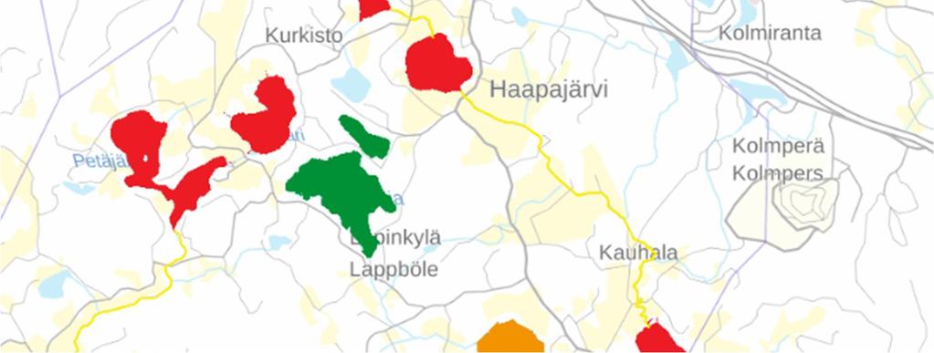 Kalljärven kokonaisfosforipitoisuus myös nousee kesän mittaan ja on korkeampi pohjan läheisessä kuin pinnan läheisessä vedessä.