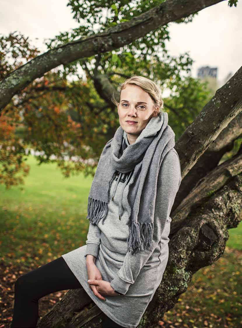 Vertastuk Vertastuk Vakeuksen vahvstama )) Vertastyöntekjän kohtaamnen ols vonut pelastaa Veera Salosen, 32, monlta ongelmlta nuoruudessa. Nyt Salonen työskentelee tse kokemusasantuntjana.