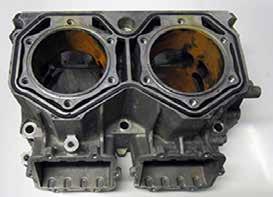 Nicasil pinnoitetut alkuperäissylinterit Rotax osa no: vuosi malli OVH 60-440A 923720 99-06 440 MXZ X 440 Racing 370 60-550A 03-13 550 F/C, huom: 0,50 mm ylikoko 200 60-550B 03-13 550 F/C, huom: 1,00