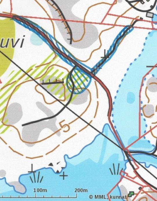 42 Kartta 12: Isokluuvin selvitysalueen lepakot Pohjanlepakon saalistusreitti- ja alue on merkitty sinisellä 7.2.3 Pohjavuoren lepakkoselvityksen tulokset Pohjavuorella havaittiin jokaisella selvityskerralla pohjanlepakoita.