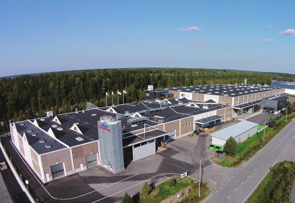 4041 0822 Painotuote Trycksak Vuonna 1975 perustettu SK Tuote Oy on Suomen, Baltian, Venäjän ja Pohjoismaiden johtava ilmanvaihdon päätelaitteita ja erikoiskattotarvikkeita kehittävä ja valmistava