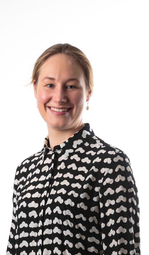 Milla Lappalainen Opiskelijajäsen KTM-opiskelija, Corporate Communication, Aalto yliopisto YTK, journalistiikka ja viestintä, Tampereen yliopisto Työskennellyt sisällöntuottajana ja toimittajana: