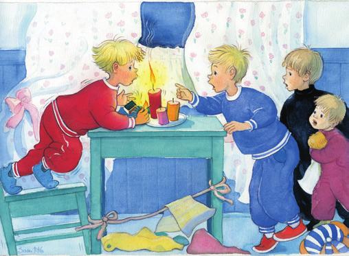 (Kuva 1, minkä takia tulitikuilla ja kynttilöillä ei saa leikkiä? Mitä vaaroja tuli aiheuttaa?) Epun pää on kynttilän liekin yläpuolella ja käsi liian lähellä liekkiä.