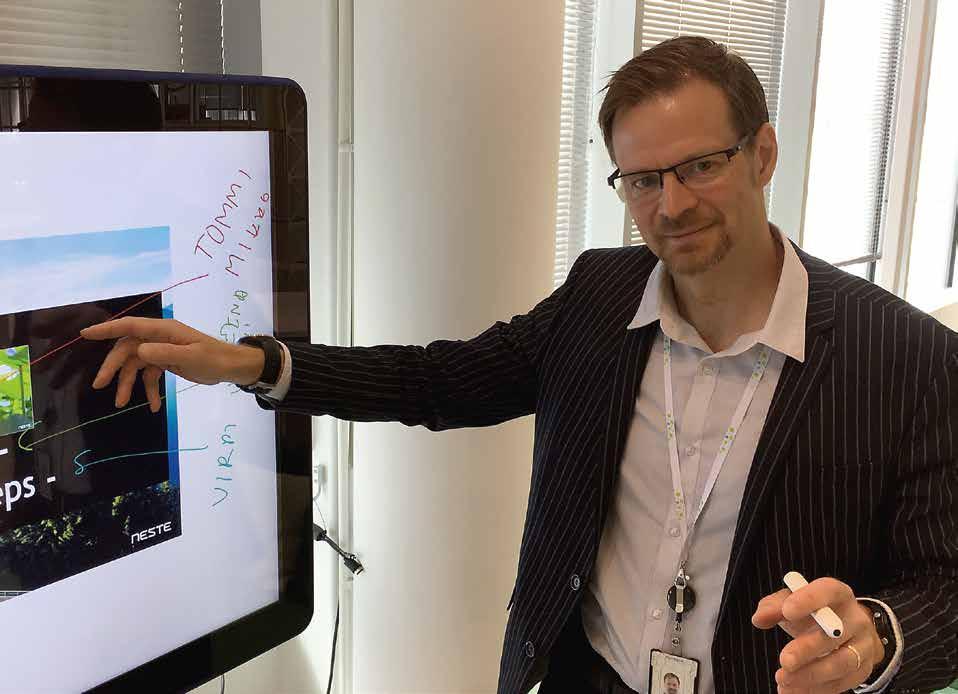 Nesteen tietohallintojohtaja Tommi Tuovila sai Vuoden CIO 2018 -palkinnon huhtikuussa.