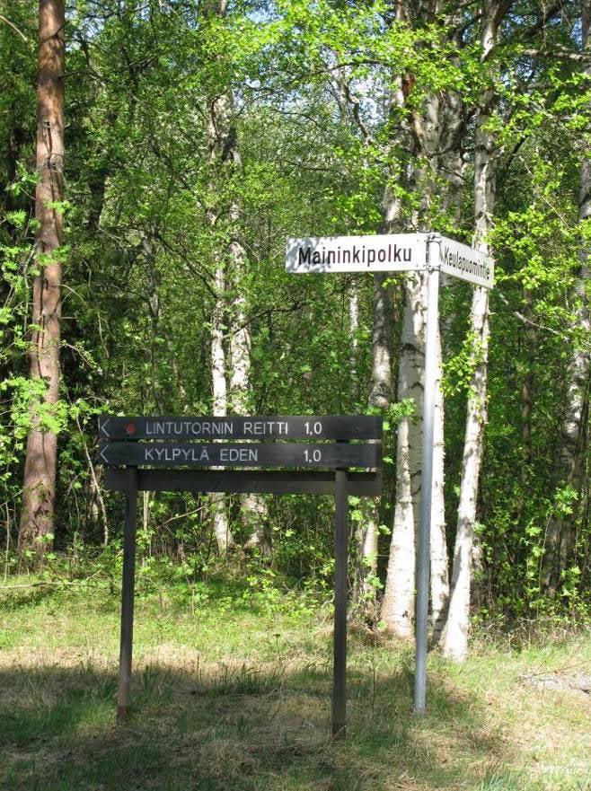 Hlstislmetie hjislell levss metsässä vlist lt/rrt. v. evye liiketee silt Hietsre kierrksell.