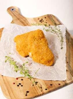 IHA- JA RUOKA PAKASTEET TOPFOODS BROIERIN FIEEKUUTIO 19 MM Kypsä, paistettu, Puola, 2,5 kg, ME 4 pss, 7,49/kg 6,57/kg TOPFOODS BROIERIN FIEEKUUTIO 12 MM Kypsä, paistettu, Puola, 2,5 kg, ME 4 pss,