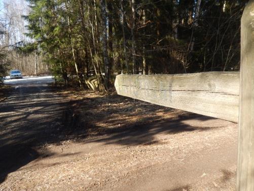 Punaiset pisteet kuvaavat reittiopasteita. Viimeinen sininen piste on Teemuluodon luontotorni (Liite 4).
