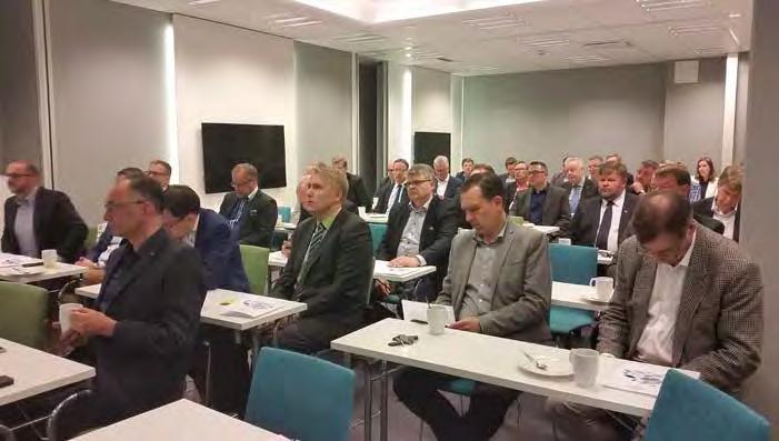 Jyrki Heinimaa avasi kokouksen ja toivotti läsnäolijat
