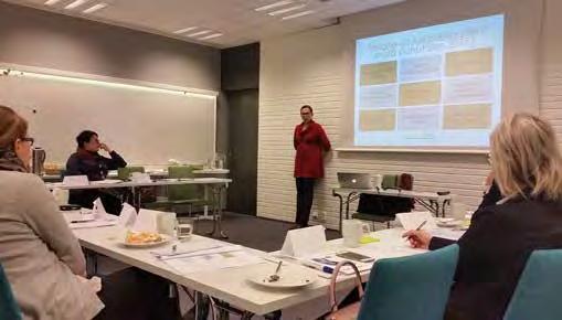 Kuvia koulutuspäivistä Verotusmenettely uudistuu -koulutus 24.1.2017 Kehityskeskustelujen mestariksi - koulutus 18.1.2017 Asiantuntijana oli johtamisvalmentaja Pia Aalto Pomon Enkeleistä.