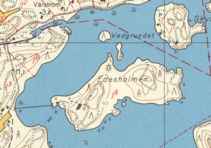Vuoden 1961 peruskartta Vuoden 1961 peruskartalla näkyy Edisön päärakennukset mantereen puolella sekä myös edelleen huvila/asuin rakennus talousrakennuksineen Edesholmenin saarella.