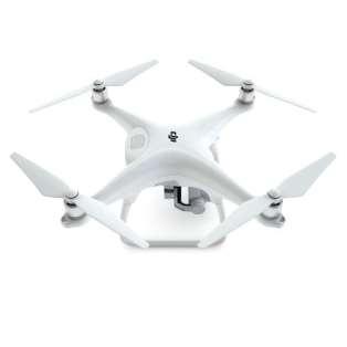 15 2.5 Rakenne Dronen rakenne siis koostuu muutamasta tärkeästä osasta. Nämä osat ovat dronen runko, propellit, kamera, gimbaali sekä akku.
