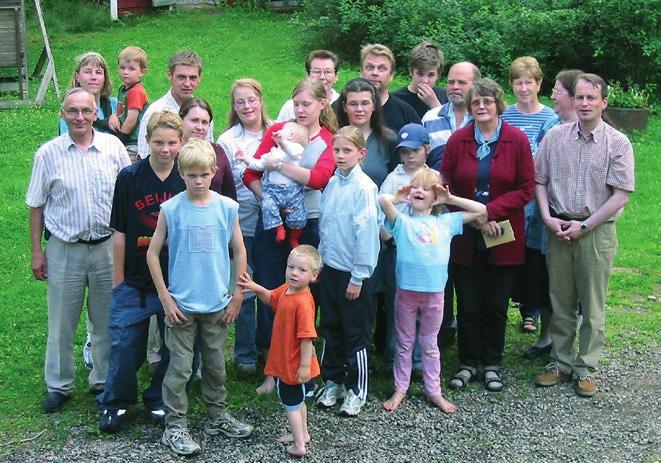 HISTORIAA KUVINA Vastuunkantajien kesätapaaminen Kurun leirikeskuksessa vuonna 2004.