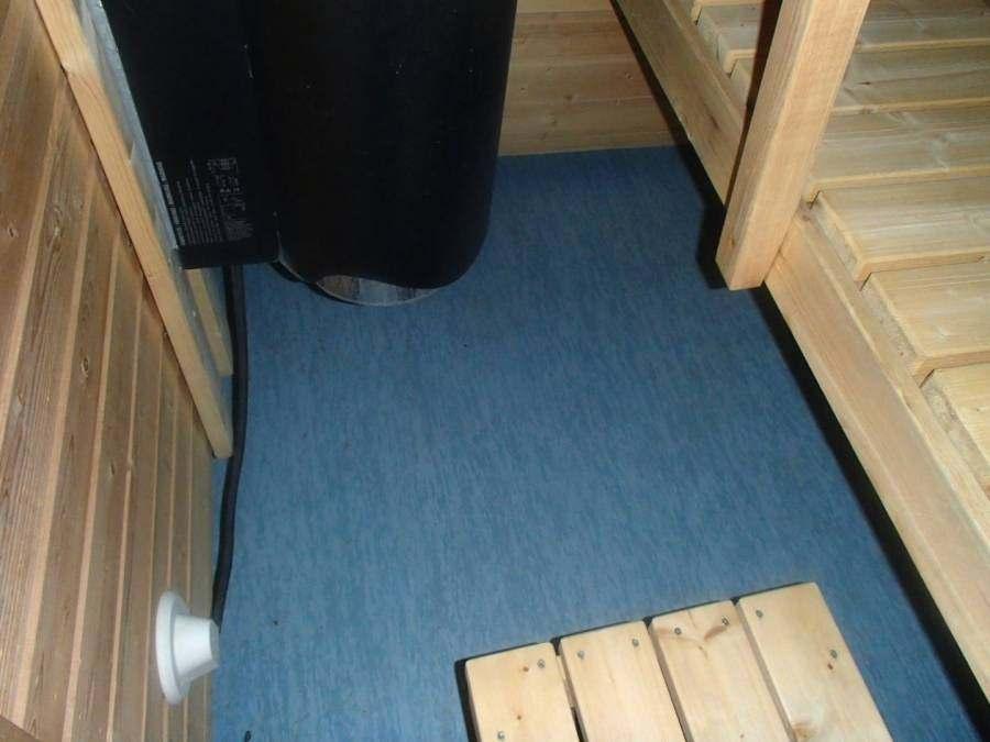 13. Sauna