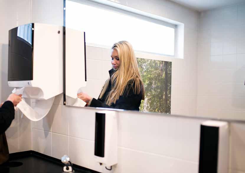 Anna yrityksesi loistaa Huipputason hygieniapalvelumme muuttavat tavallisen wc- tai pesutilan tyylikkääksi osaksi yrityskuvaasi.