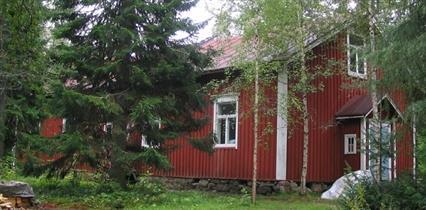 Hjalmar Nortamo oli Pudasjärvellä piirilääkärinä aivan 1900-luvun alussa. Hän perusti 1903 nuorisoseuran, joskin se perustettiin 1907 uudelleen.