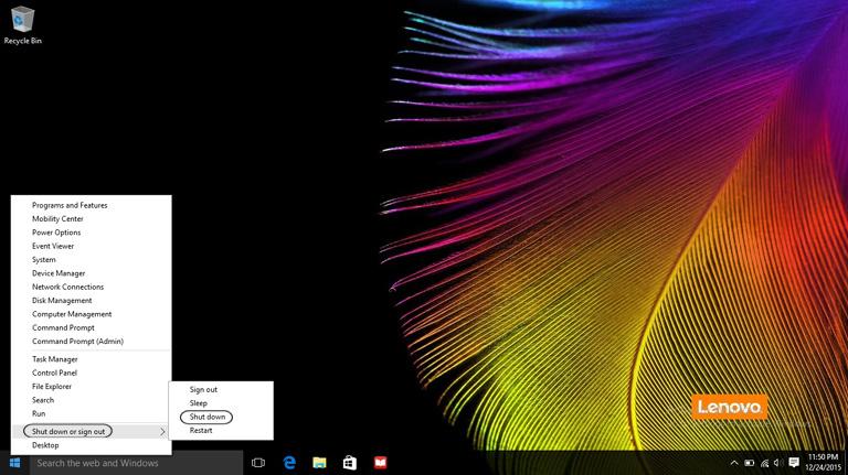 Windows 10 -käyttöjärjestelmä: Siirrä kohdistin vasempaan alakulmaan ja valitse Käynnistä-painike.