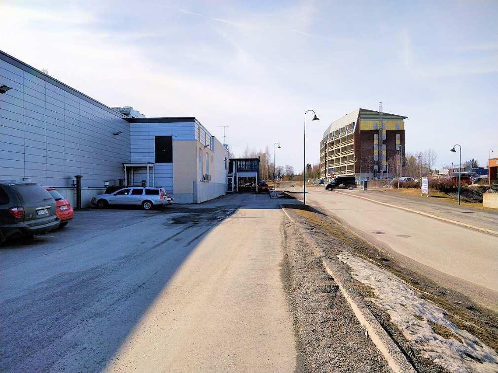 ole. Pyöräpaikkojen käyttöaste oli kylmälläkin säällä korkea.