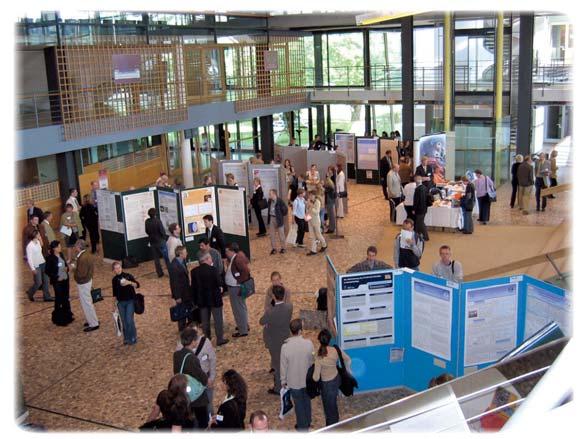 26 GDCh Tätigkeitsbericht 2004 Postersession beim Deutschen Lebensmittelchemikertag in Bonn. (Foto: B.