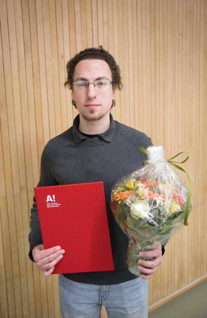 Tietotekniikan tutkimussäätiön 2018 väitöskirjapalkinto tietoliikenteen perustutkimukselle Tietotekniikan tutkimussäätiö on myöntänyt Tietojenkäsittelytieteen seuran esityksestä vuoden 2018