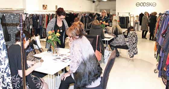Godsken showroomissa.
