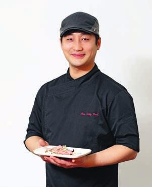 SIGNATURE MENU BY EXECUTIVE CHEF DE CUISINE SUNG-YEOL NAM SUNG-YEOL NAM S priority while cooking is the customer.