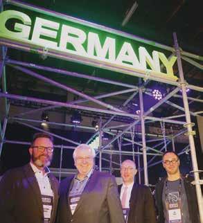 Am Deutschland-Stand der DFHK auf dem Slush-Festival 2017 in Helsinki: Claus Ruhe- Madsen (Präsident IHK Rostock), Detlef Lingemann (deutscher Botschafter in Helsinki), Christian Pegel (Minister für